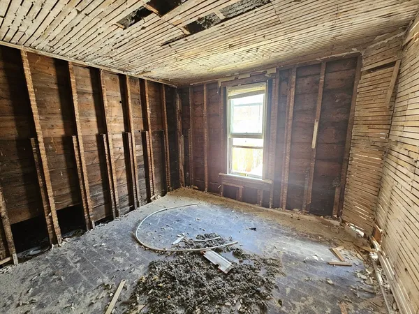 $84,900 | 67-69 East Quincy Street, North Adams, MA 01247