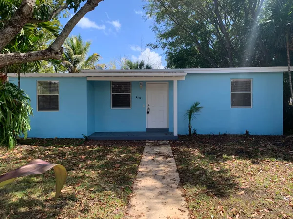 $2,200 | 5300 Northeast 15th Avenue, Pompano Beach, FL 33064