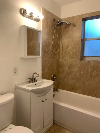 $2,200 | 5300 Northeast 15th Avenue, Pompano Beach, FL 33064