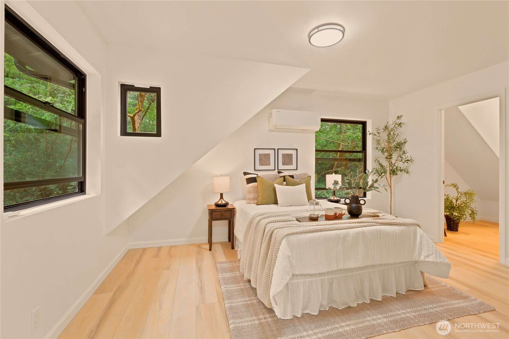 14151 Komedal Road Northeast Bainbridge Island, WA 98110 - Photo 24 of 37