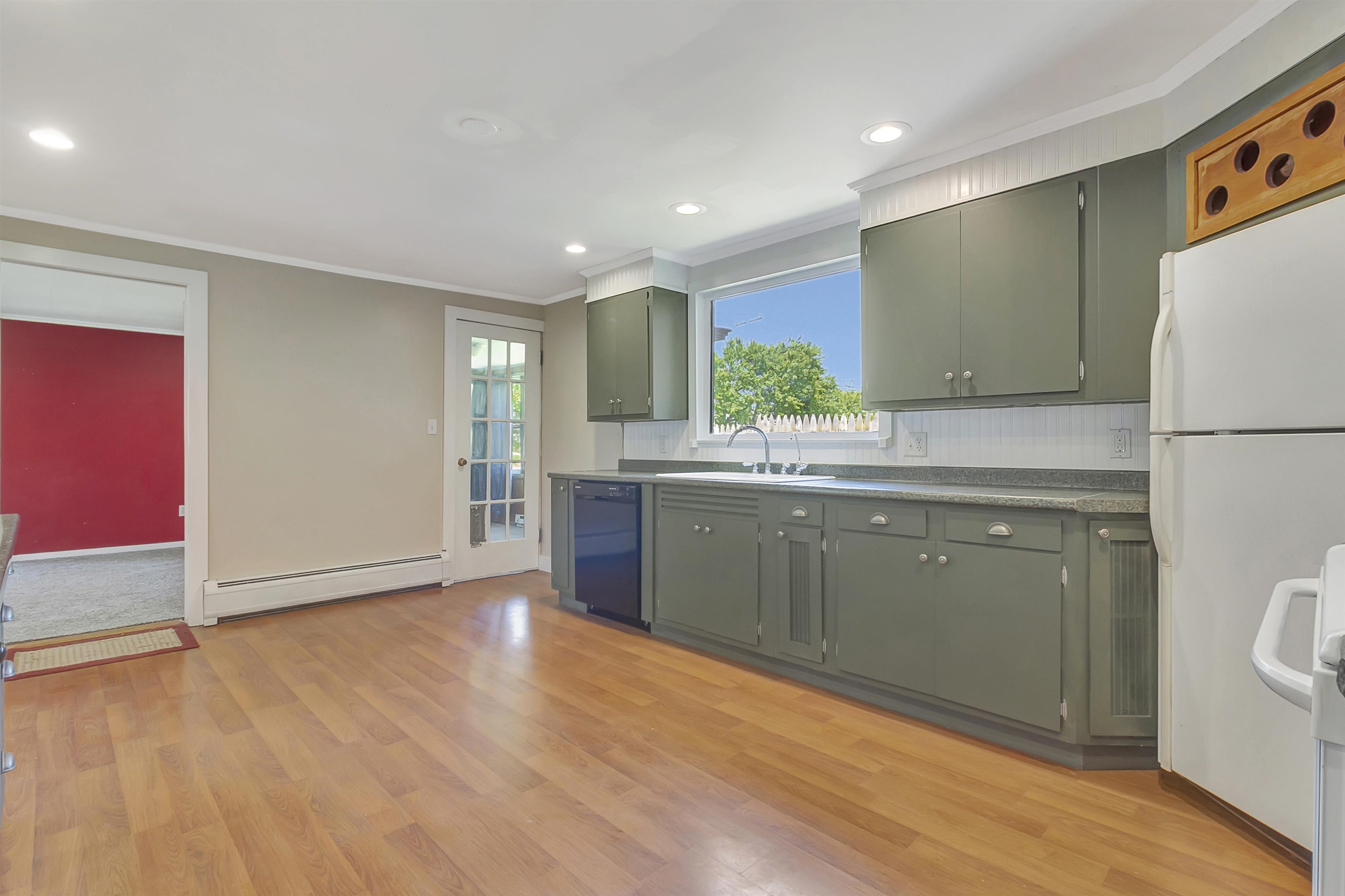 124 River Street Rutland, VT 05701 - Photo 10 of 45