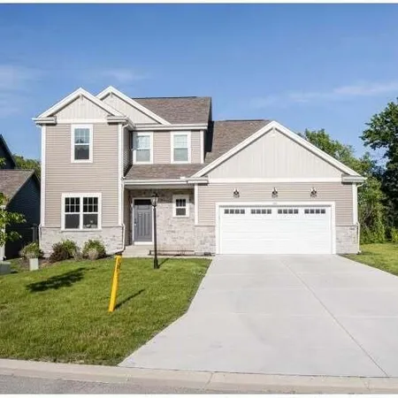 $664,900 | 310 Paradise Court, Hartland, WI 53029