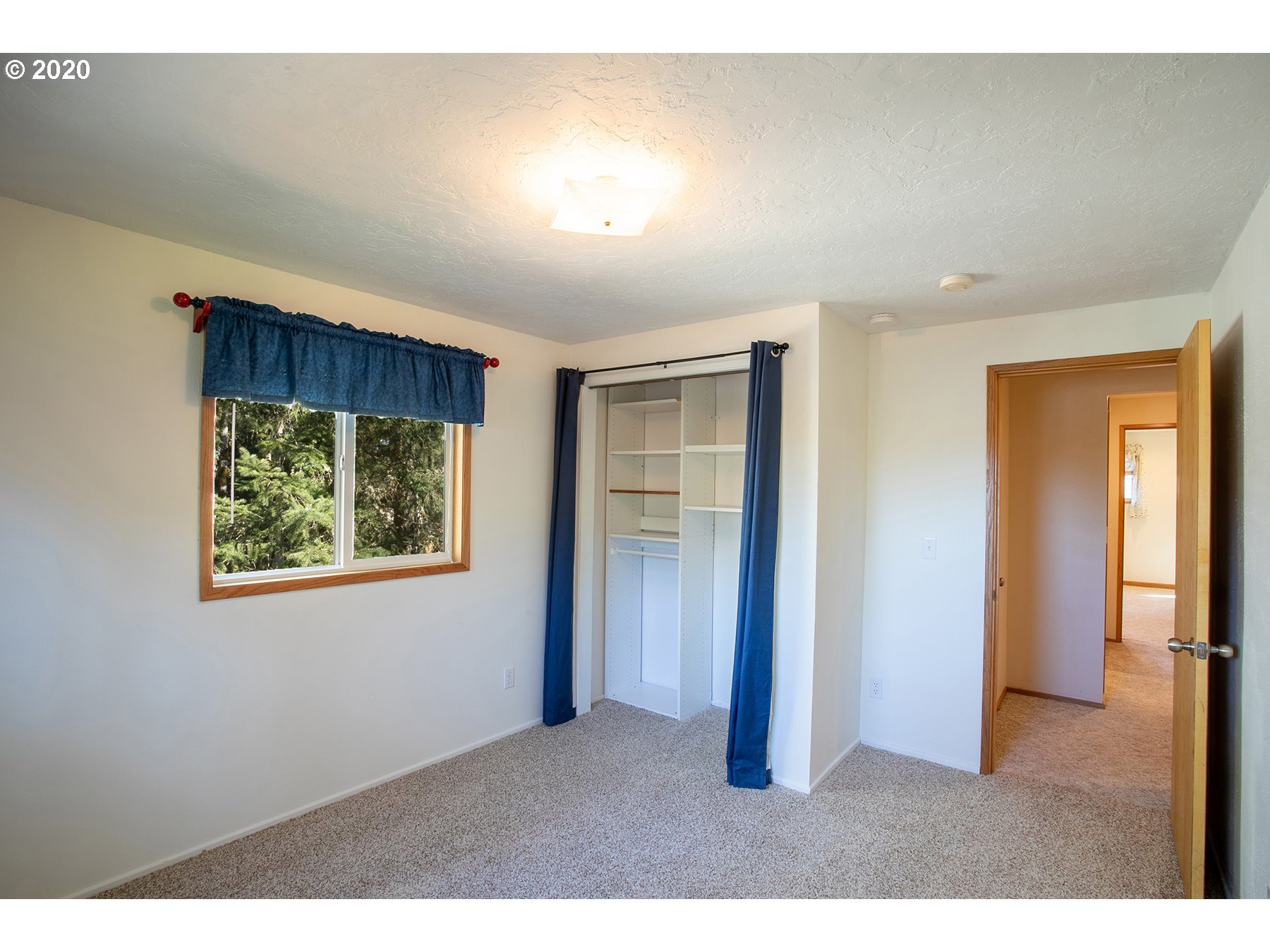 549 South 68th Place Springfield, OR 97478 - Photo 20 of 32 Gallery Image 20