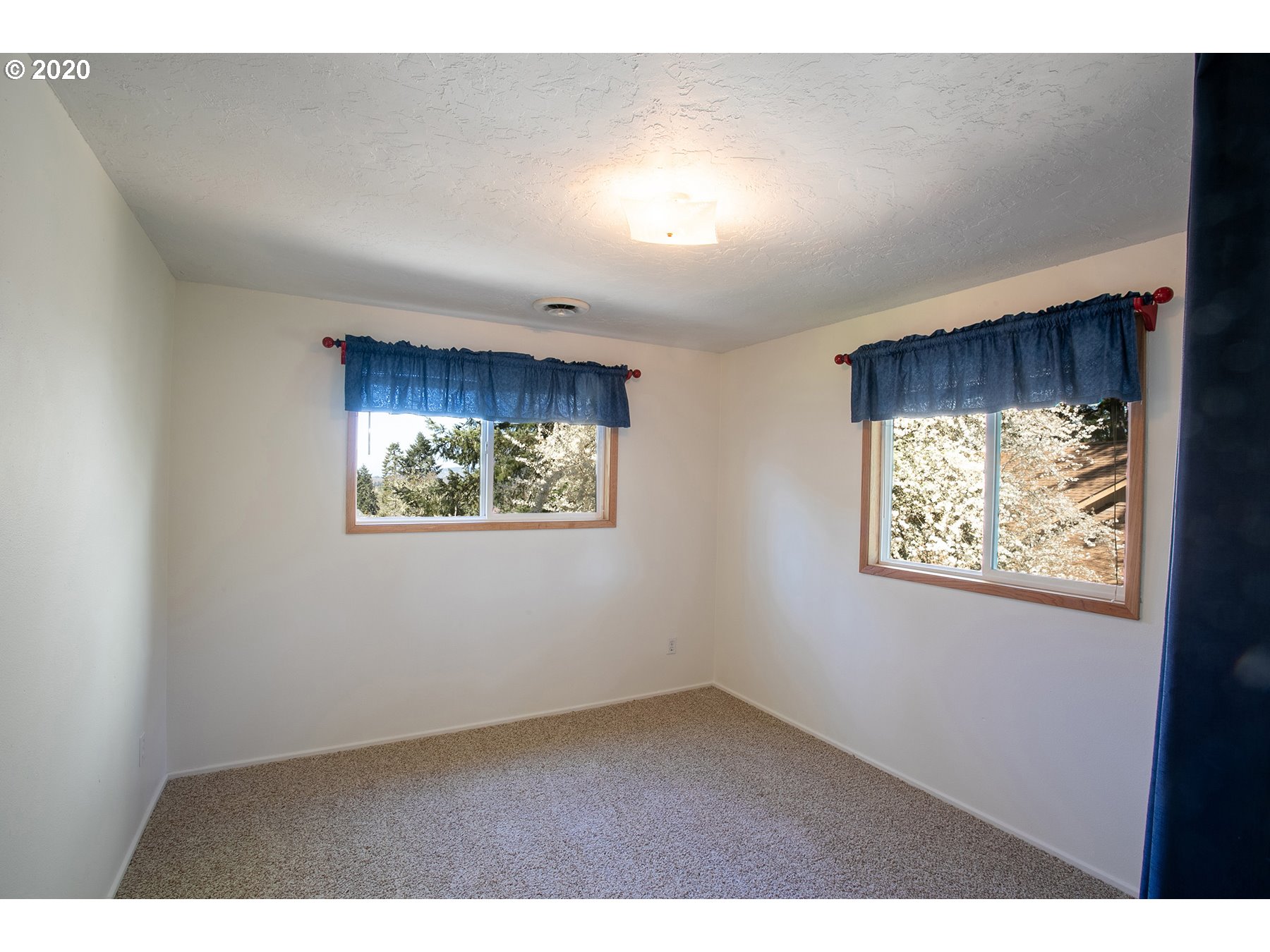 549 South 68th Place Springfield, OR 97478 - Photo 21 of 32 Gallery Image 21