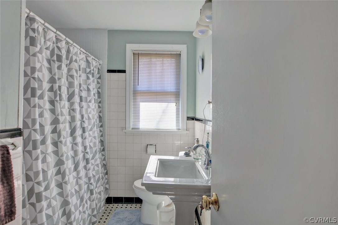 4050 Wakefield Road Richmond, VA 23235 - Photo 15 of 22