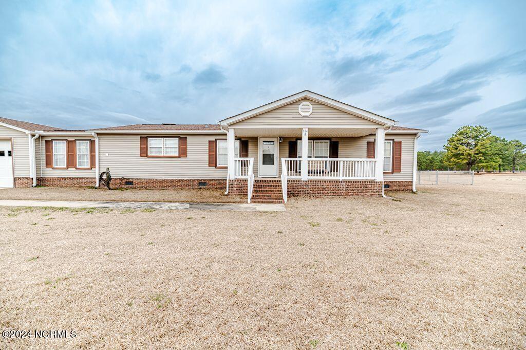 184 Wright Road Vass, NC 28394 - Photo 4 of 49 184 front3