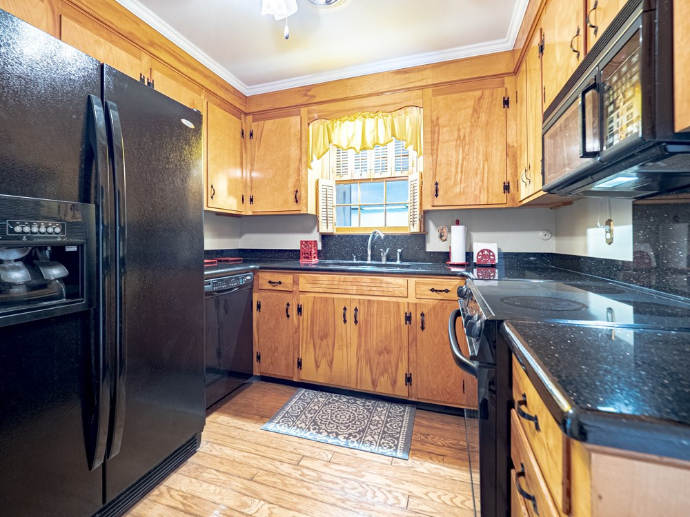 102 Henrietta Street Sumter, SC 29150 - Photo 4 of 37 Gallery Image 4
