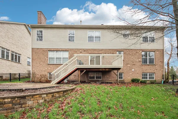$875,000 | 1967 North Meryls Terrace, Palatine, IL 60074