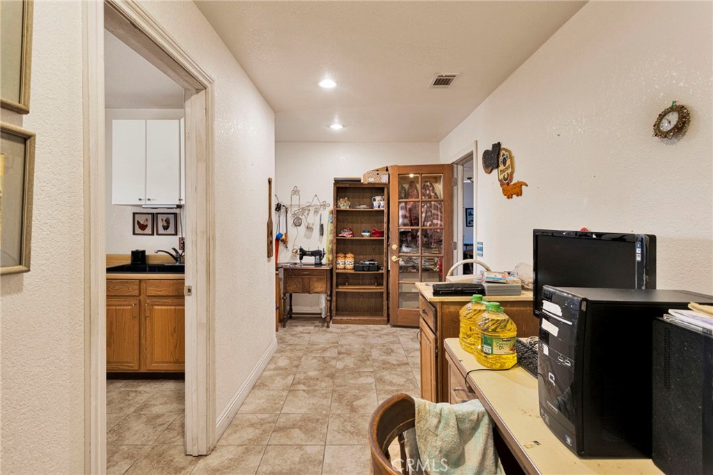 19025 Munsee Road Apple Valley, CA 92307 - Photo 40 of 55 Gallery Image 40