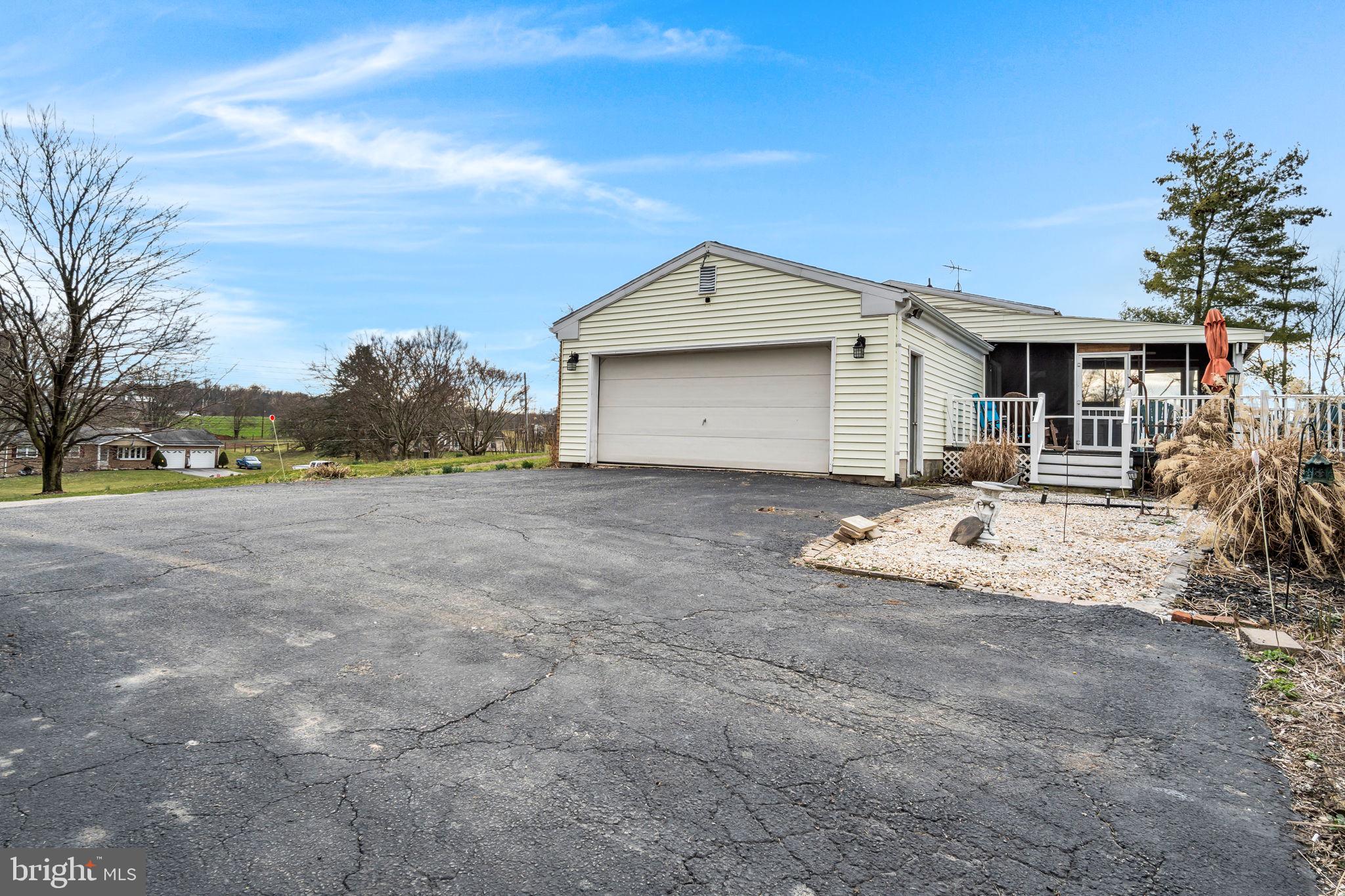 2725 Ritner Highway Carlisle, PA 17015 - Photo 34 of 39 Gallery Image 34