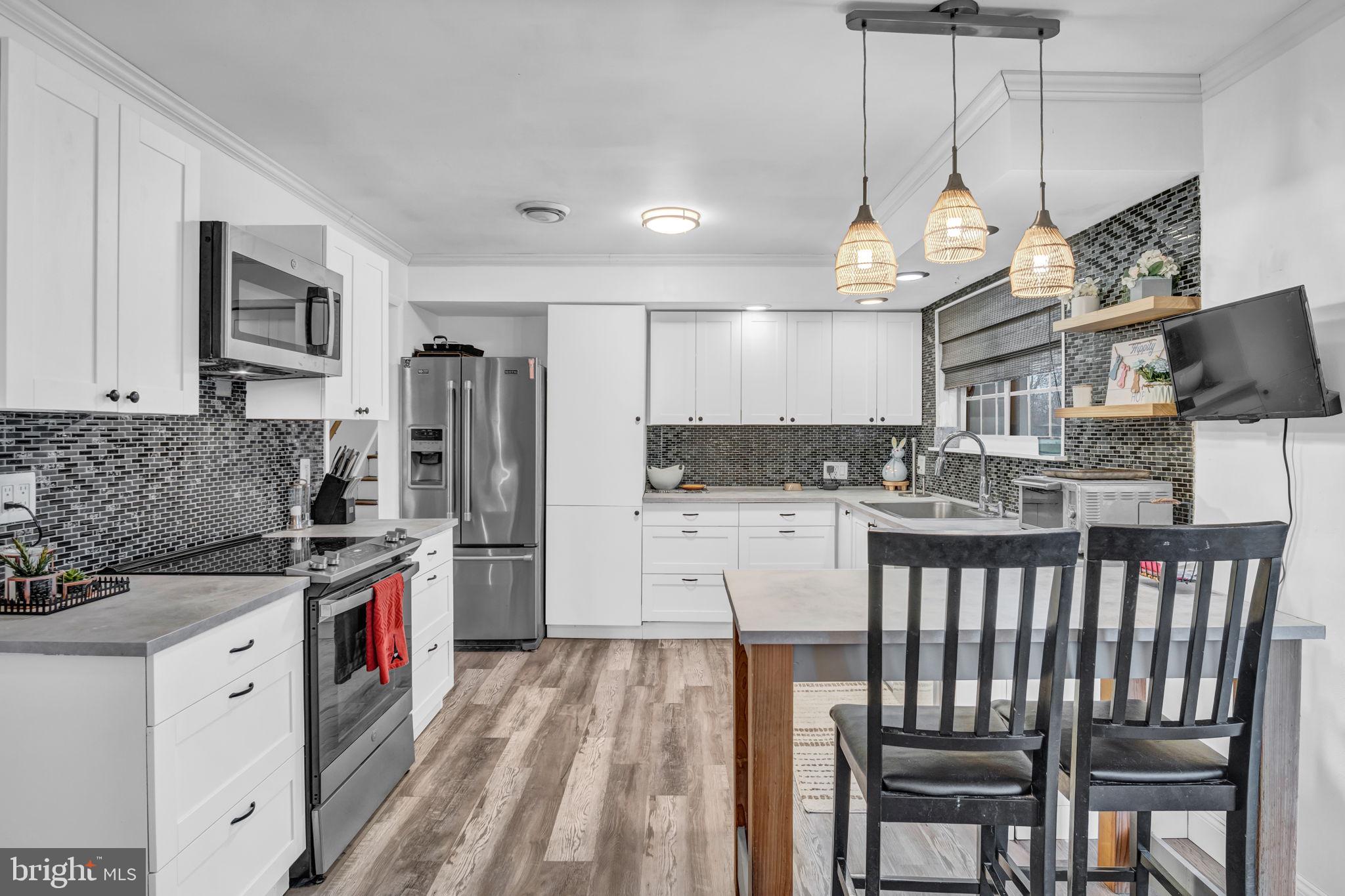 2725 Ritner Highway Carlisle, PA 17015 - Photo 7 of 39 Gallery Image 7