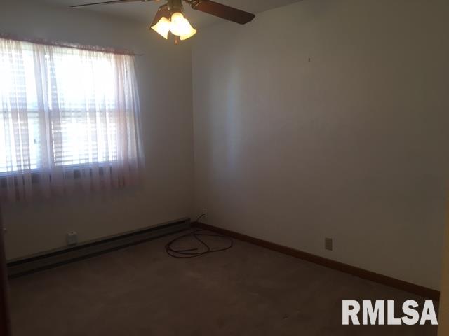 902 Rix Drive Marion, IL 62959 - Photo 7 of 10 Gallery Image 7