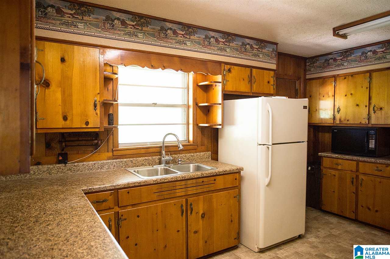 2058 Highway 36 Oneonta Al Oneonta, AL 35121 - Photo 11 of 23