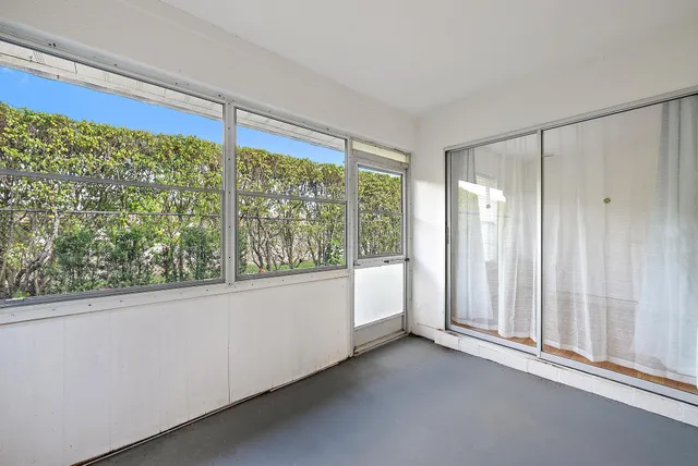 $169,000 | 292 Cape Cod Circle, Unit B, Lake Worth, FL 33467