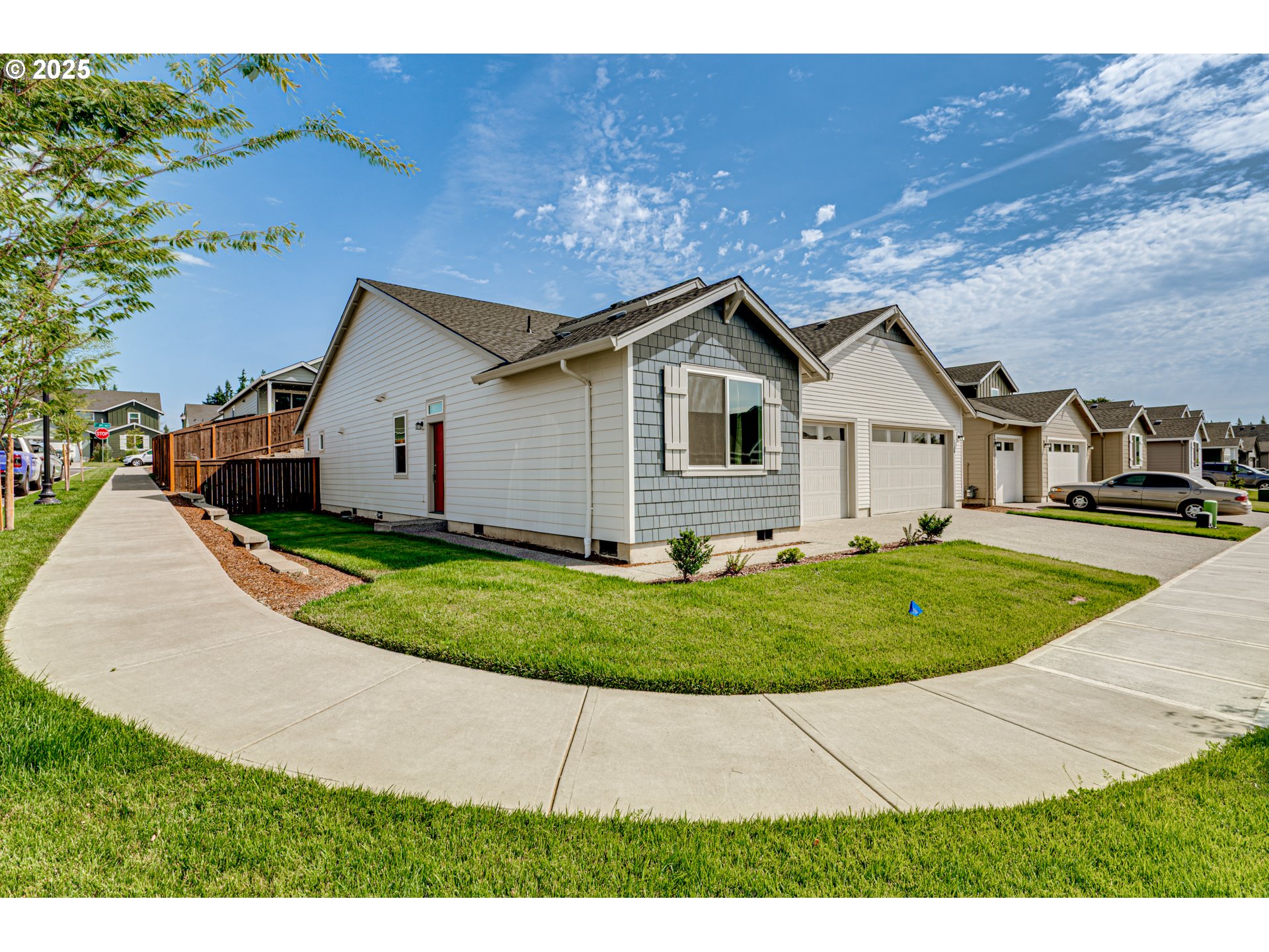 2718 South 9th Circle Ridgefield, WA 98642 - Photo 3 of 39 Gallery Image 3