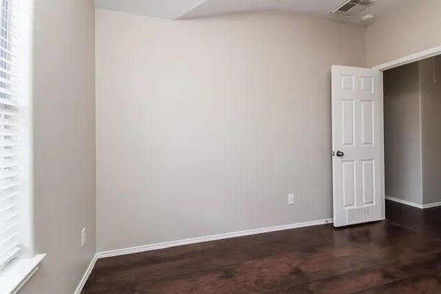 $2,005 | 12902 Trail Hollow Court, Pearland, TX 77584