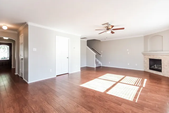 $2,005 | 12902 Trail Hollow Court, Pearland, TX 77584