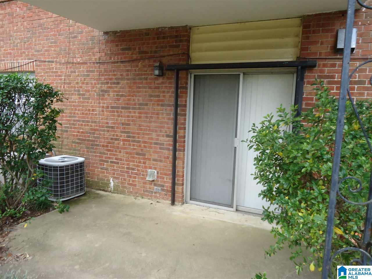 3449 Sandner Court, Unit B Birmingham, AL 35209 - Photo 13 of 15