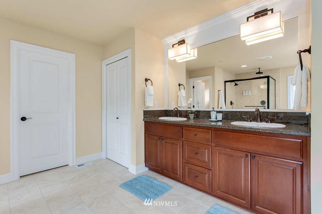 23435 35th Avenue Southeast Bothell, WA 98021 - Photo 15 of 24