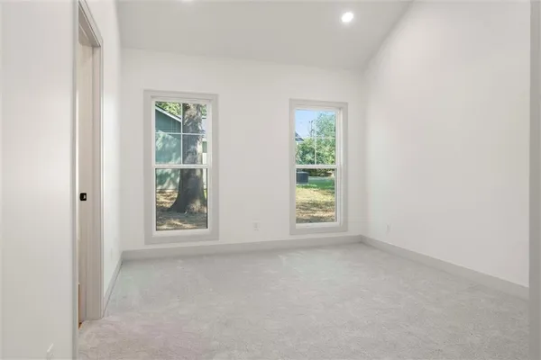 $265,000 | 706 North Main Street, Urich, MO 64788
