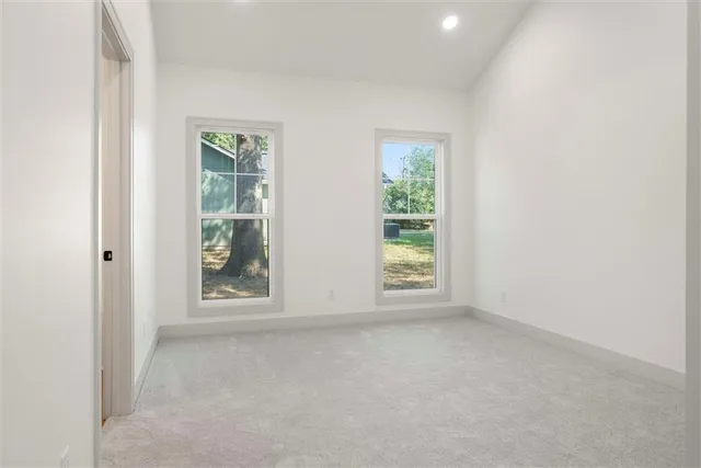 $274,900 | 706 North Main Street, Urich, MO 64788