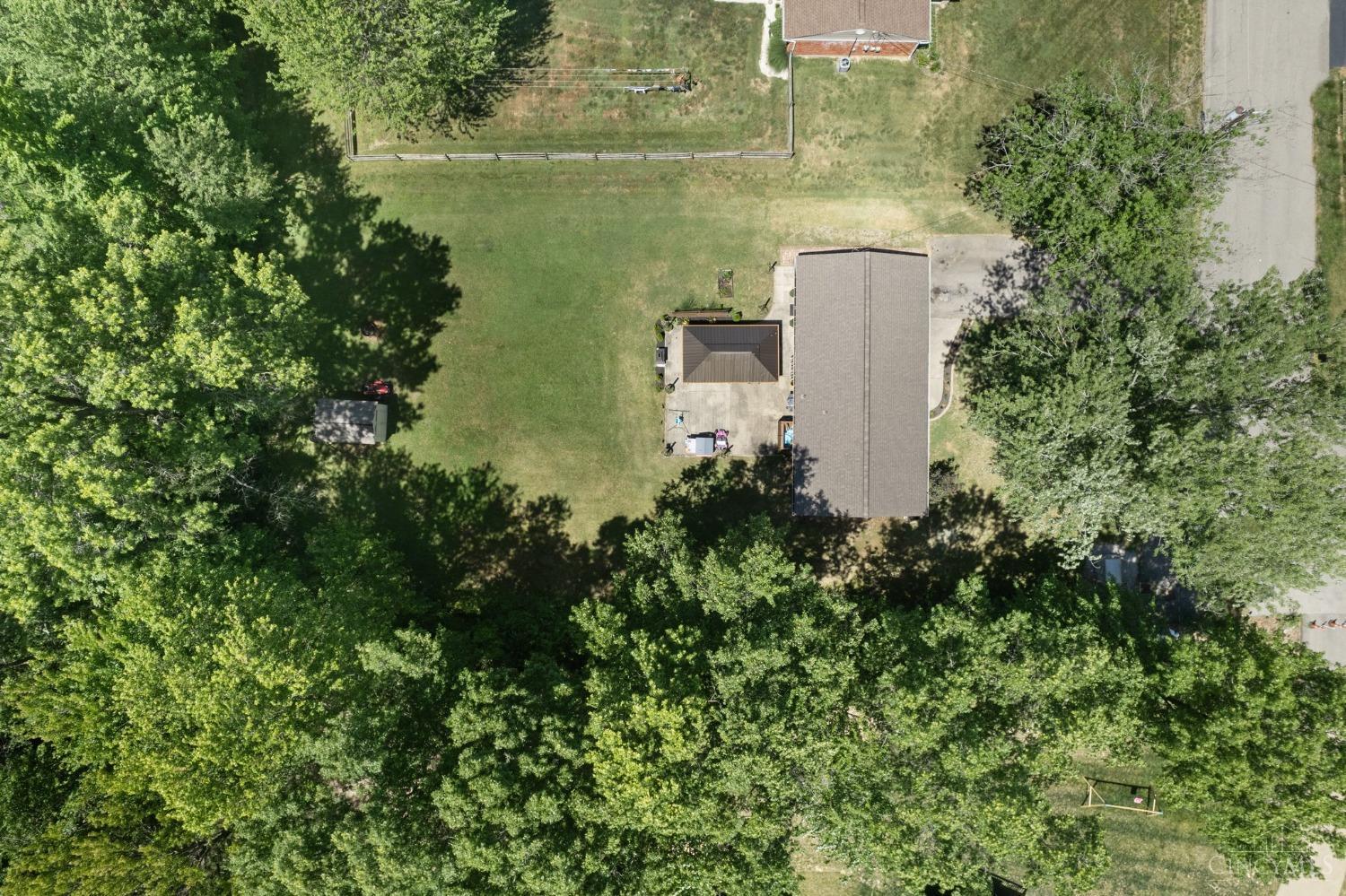 1407 Naegele Road Amelia, OH 45102 - Photo 5 of 33 Gallery Image 5