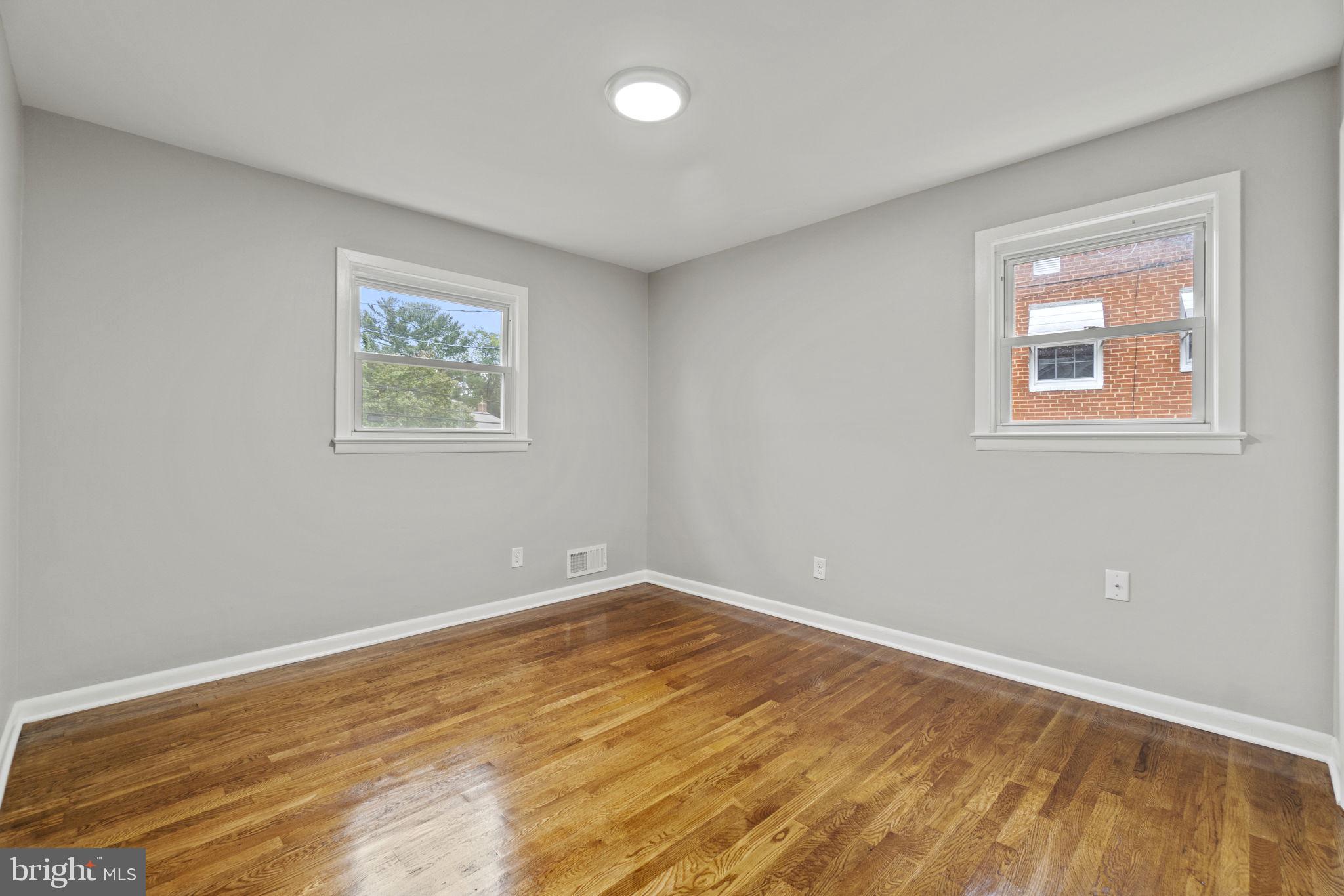 1110 Chiswell Lane Silver Spring, MD 20901 - Photo 8 of 25