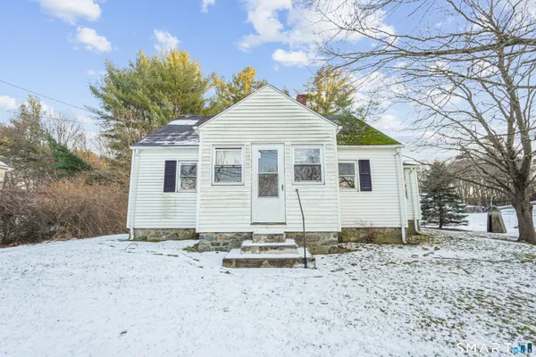 $299,999 | 20 McKenna Avenue, Griswold, CT 06351