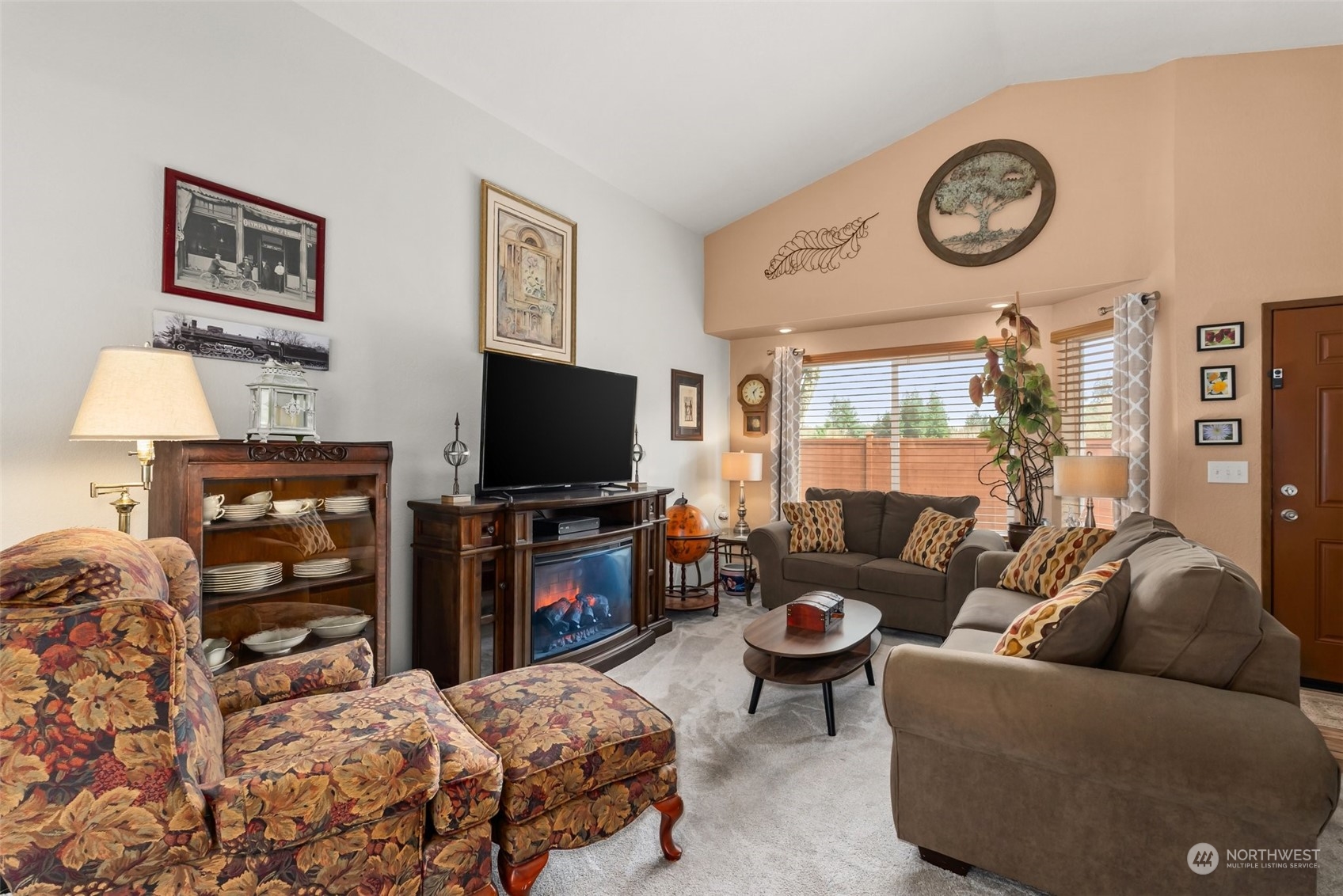 1488 Diamond Road Southeast Lacey, WA 98503 - Photo 8 of 38 Gallery Image 8