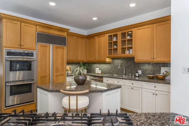 $2,795,000 | 1622 North Orange Grove Avenue, Los Angeles, CA 90046