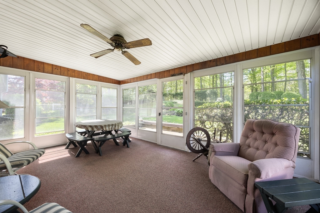 55 Longfellow Road Holyoke, MA 01040 - Photo 25 of 35