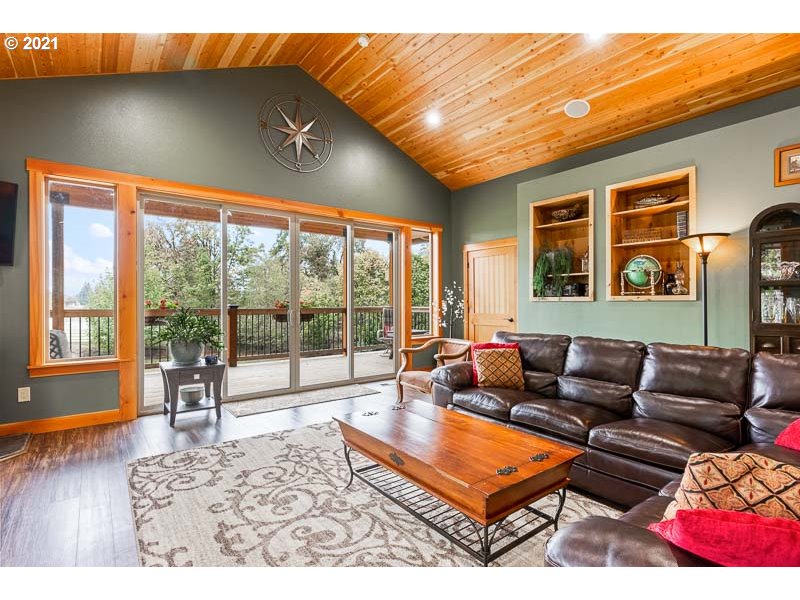 41465 Stayton Scio Road Stayton, OR 97383 - Photo 9 of 32 Gallery Image 9