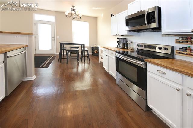 11939 Rodez Grove Peyton, CO 80831 - Photo 8 of 28 Gallery Image 8