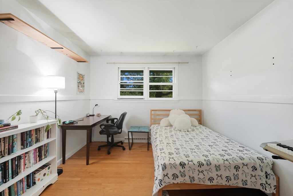 269 Ryan Road Northampton, MA 01062 - Photo 18 of 29