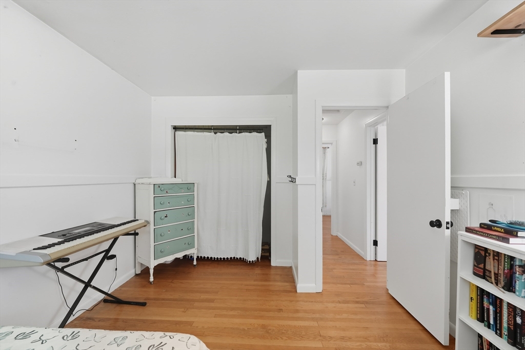 269 Ryan Road Northampton, MA 01062 - Photo 19 of 29