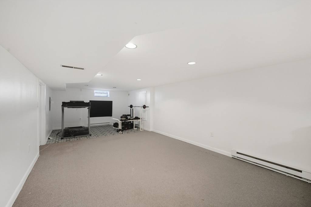 269 Ryan Road Northampton, MA 01062 - Photo 20 of 29