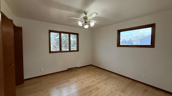 $175,000 | 421 9th Avenue, Madison, MN 56256