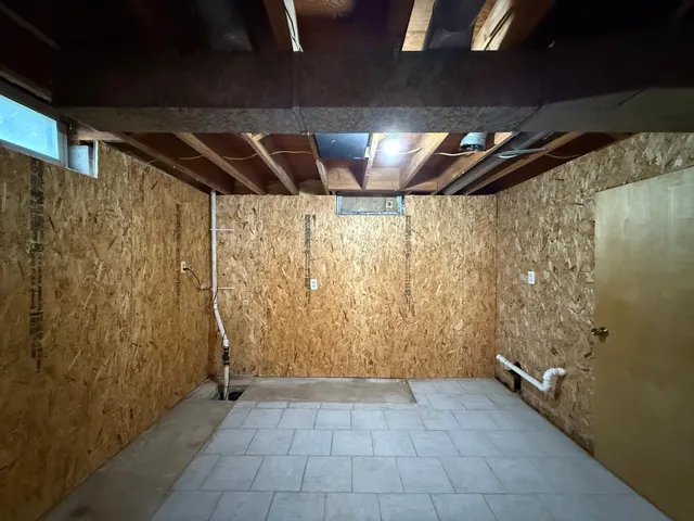 $184,900 | 421 9th Avenue, Madison, MN 56256