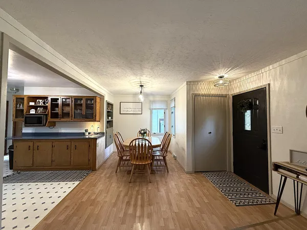 $175,000 | 421 9th Avenue, Madison, MN 56256