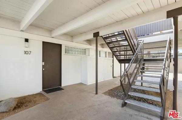 a view of a garage