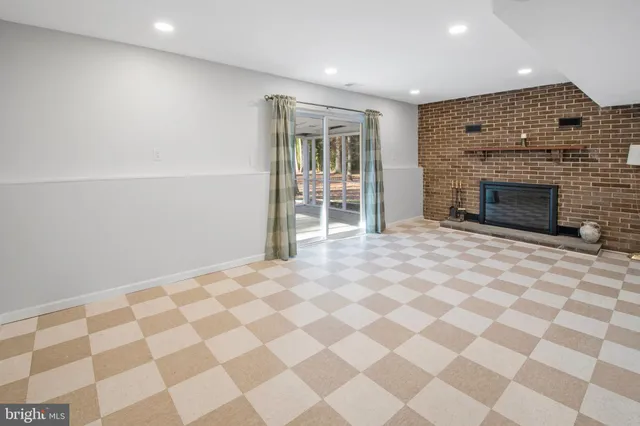 a view of a livingroom with a fireplace