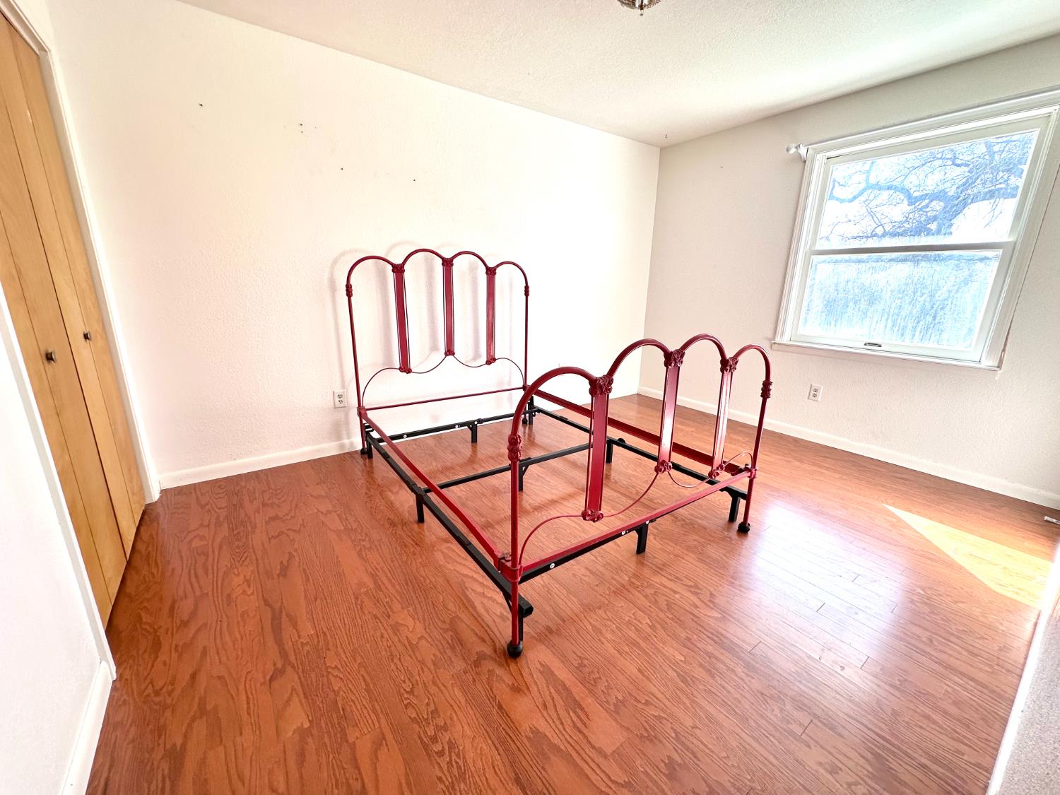 1933 Appaloosa Road Angels Camp, CA 95222 - Photo 28 of 75 a view of a chairs in a room