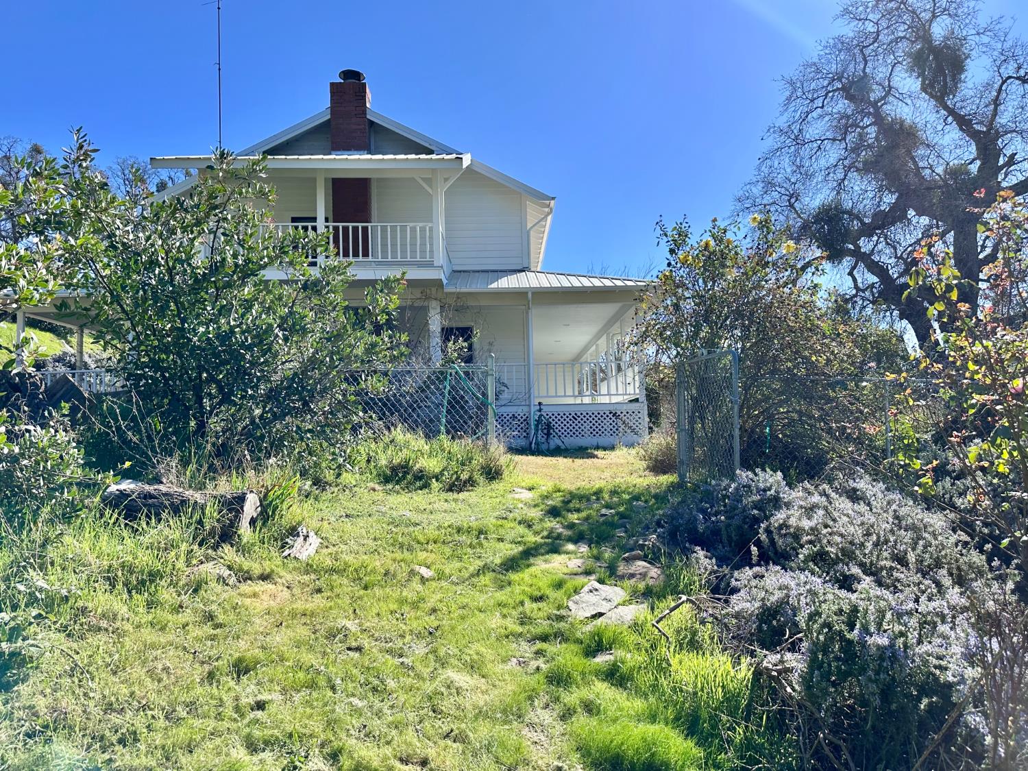 1933 Appaloosa Road Angels Camp, CA 95222 - Photo 56 of 75 a front view of a house with a yard
