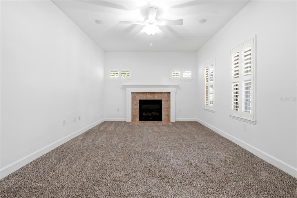 8693 Southwest 76th Place Gainesville, FL 32608 - Photo 7 of 36
