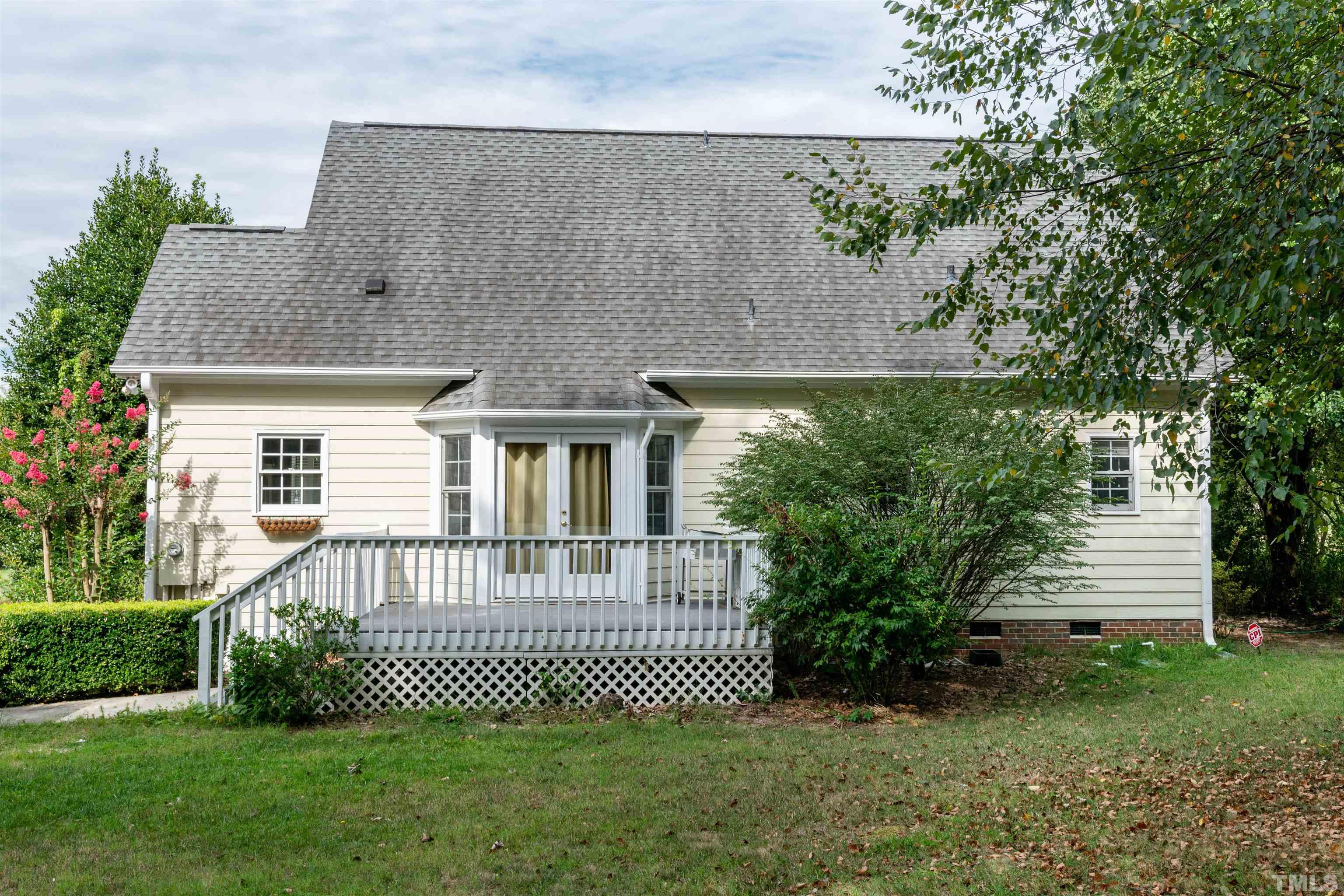 7190 Cornwallis Road Garner, NC 27529 - Photo 4 of 38 Gallery Image 4