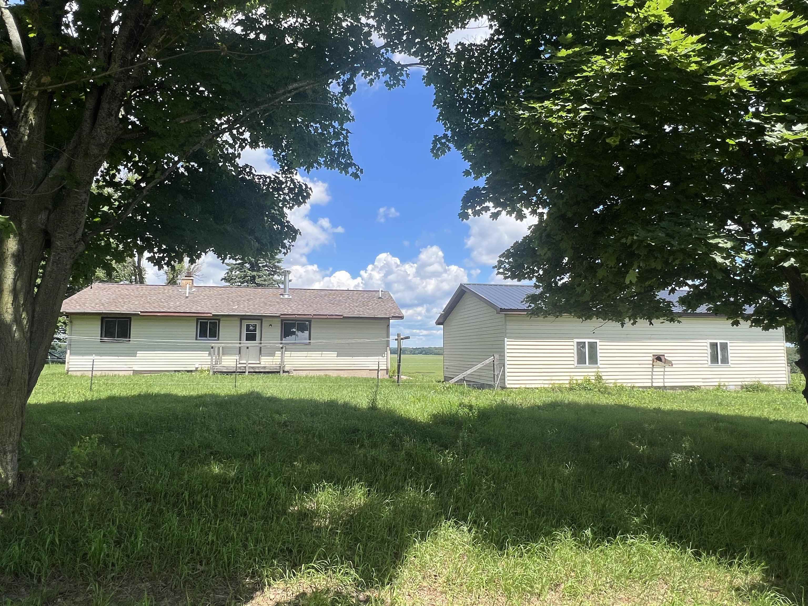 11499 West Fremont Road Blanchard, MI 49310 - Photo 16 of 18