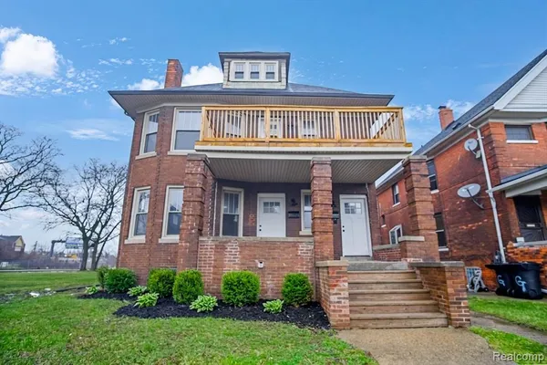$1,425 | 900 Hazelwood Street, Unit LOWR, Detroit, MI 48202