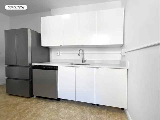 $999,000 | 148-09 Northern Boulevard, Unit 6A | Murray Hill - Flushing