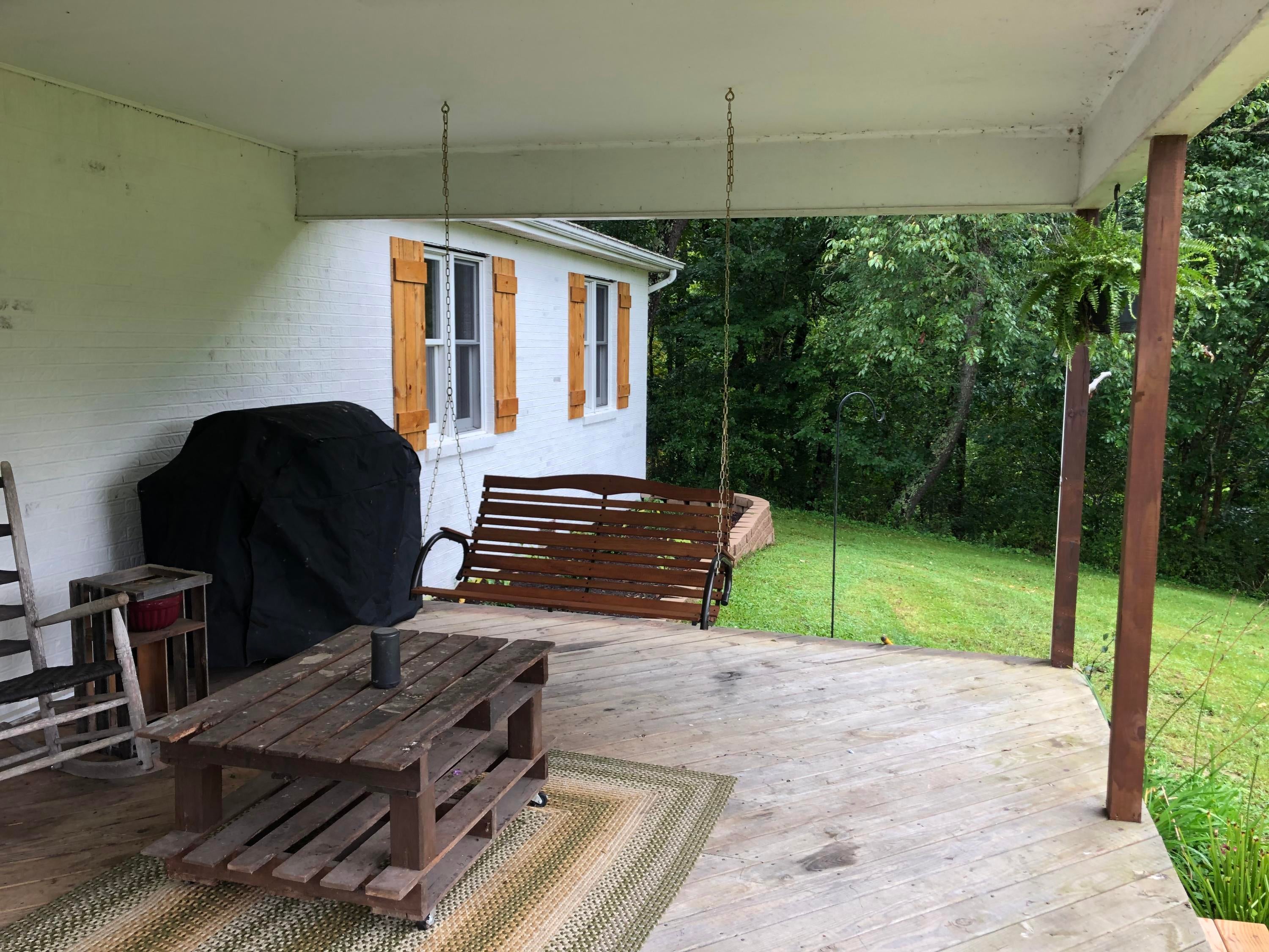 6489 Hoke's Mill Road Ronceverte, WV 24970 - Photo 2 of 25 Gallery Image 2