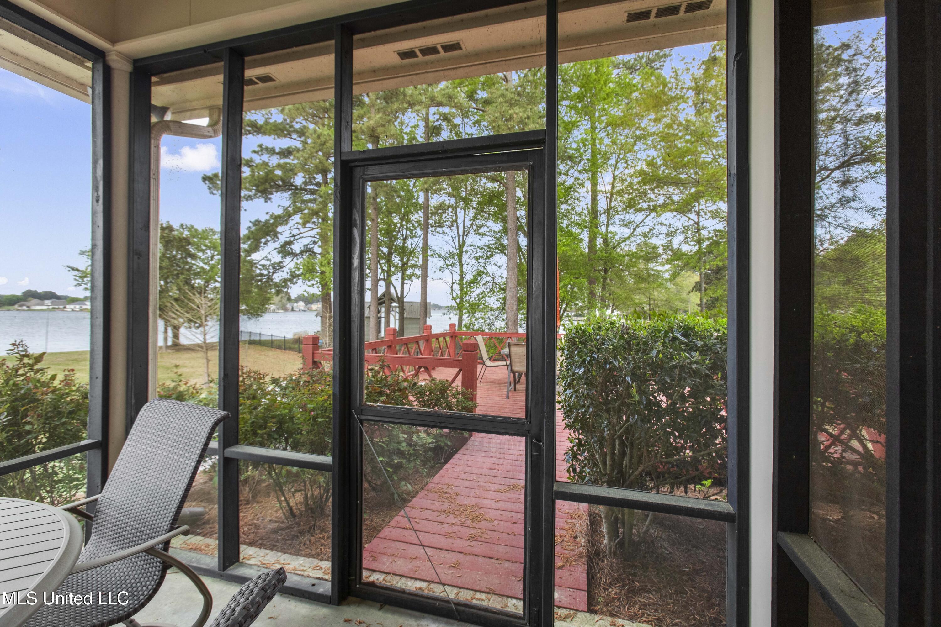 104 Talbot Court Madison, MS 39110 - Photo 32 of 41 104 Talbot Ct-59